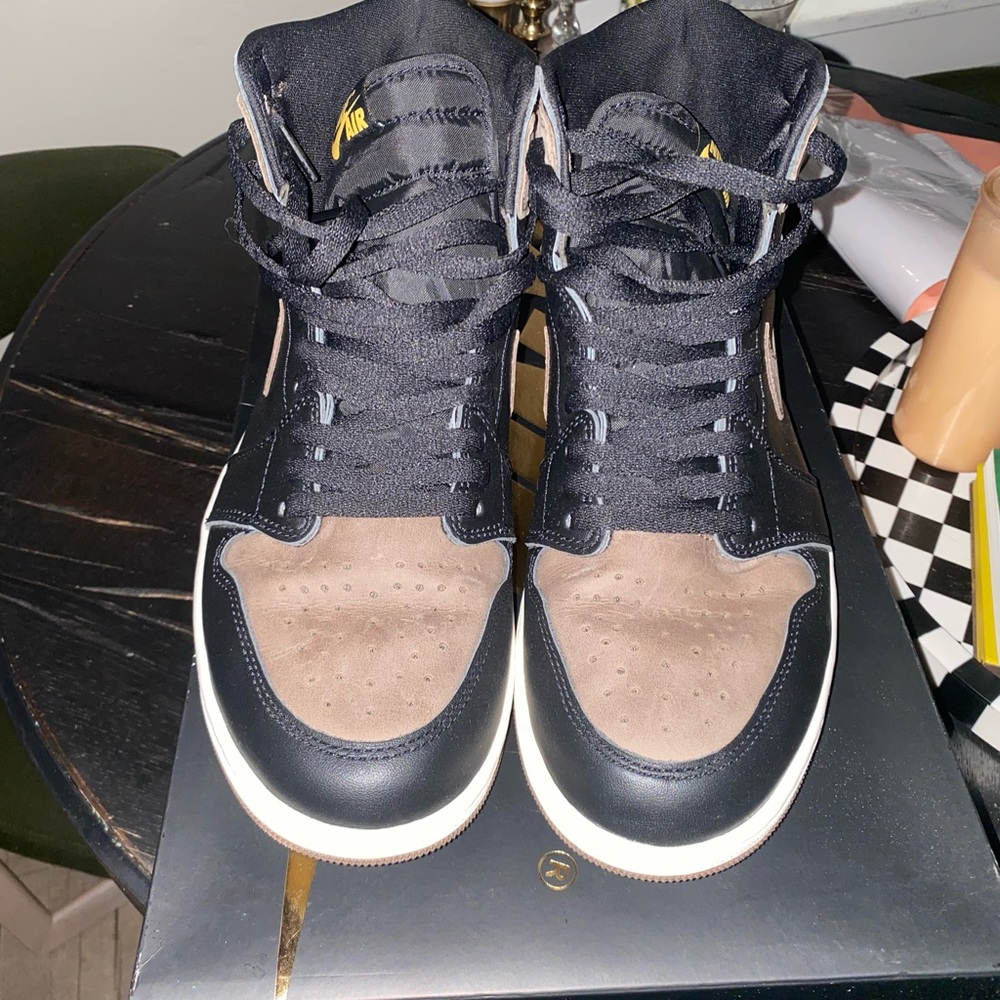 Jordan 1 High Mocha Men’s OG Release (2020) Size 11 Receipt Nike - Picture 2 of 16
